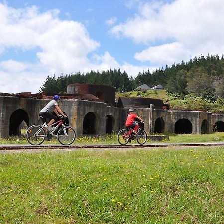 Shunters Cottage Waihi Buitenkant foto